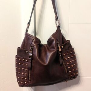 B. Makowsky Rosetown hardware butter soft leather shoulder bag